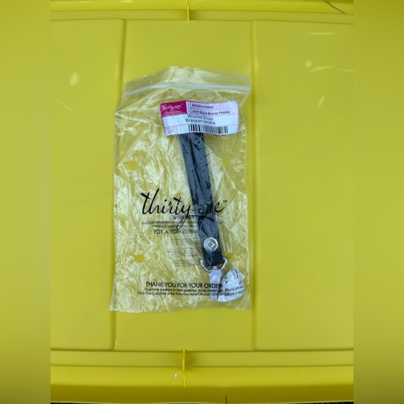 Wristlet strap - Picture 1 of 3